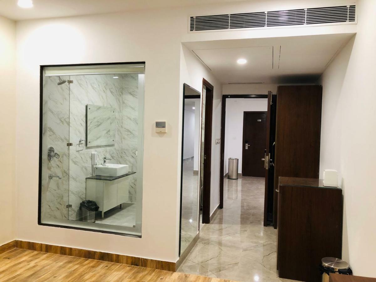 Hotel Ak Suites Patiāla エクステリア 写真
