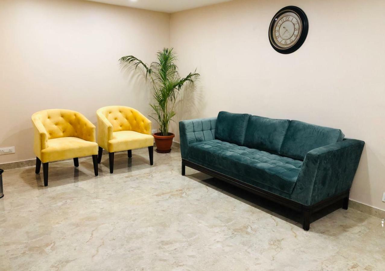 Hotel Ak Suites Patiāla エクステリア 写真